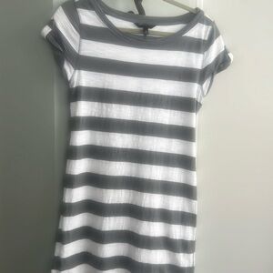 Everyday Banana Republic grey/white striped dress